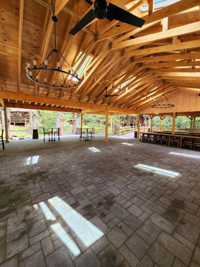 Magnolia Streamside Resort Canadensis Экстерьер фото