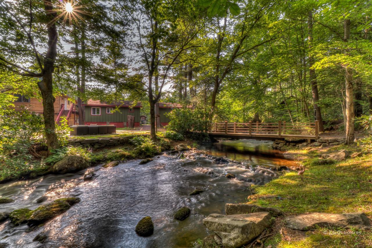 Magnolia Streamside Resort Canadensis Экстерьер фото